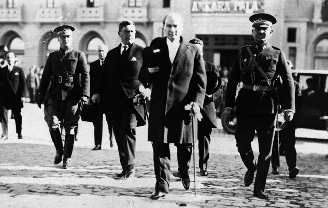 Türkiye Cumhuriyeti 99 yaşında: Bağımsızlık meşalesi sönmeyecek 10